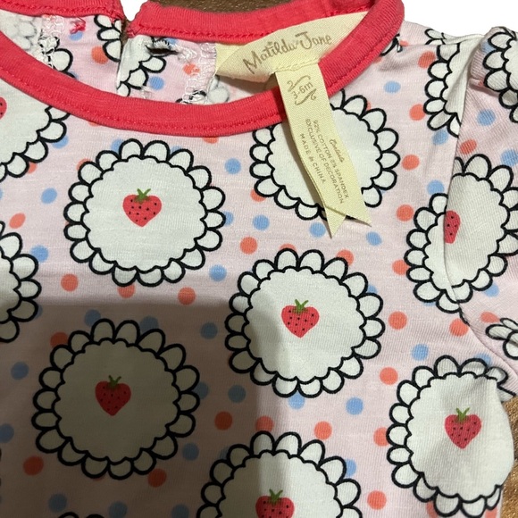 Matilda Jane 3-6m Long-Sleeve Onesie Pink Strawberry Ruffle Polka Dot Valentine - Picture 3 of 3